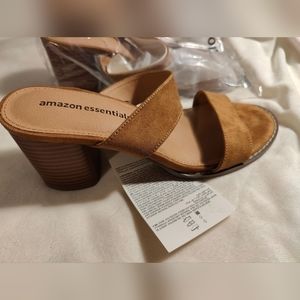 Two strap heeled slide sandal -cognac